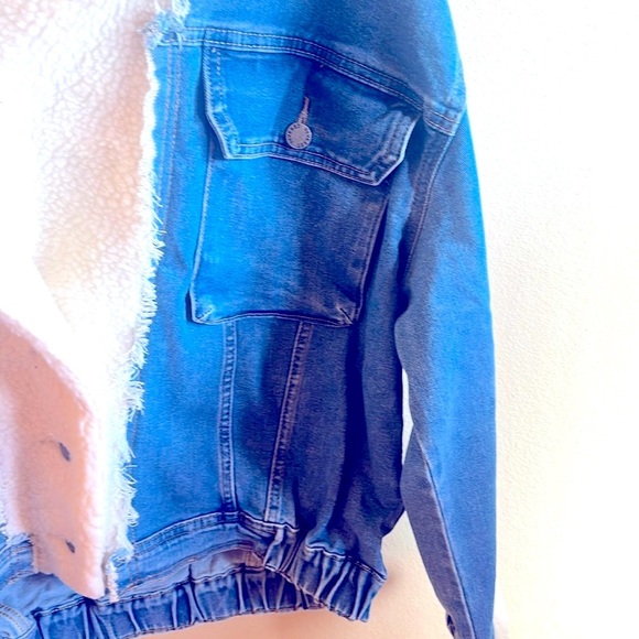 Veveret Faux Fur Hooded Denim Jacket Size Large Blue Collared Neckline Sherpa - Picture 10 of 15